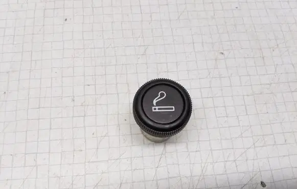 Opel Astra G Cigarette lighter front 