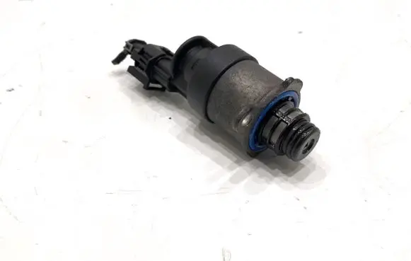 KIA Ceed Fuel pressure regulator 