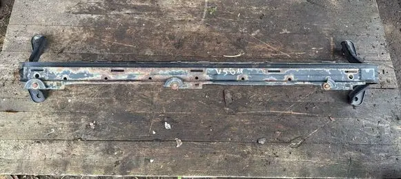 Volvo V50 Bottom radiator support slam panel 