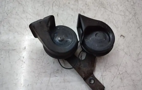 Peugeot 5008 Horn signal 001157