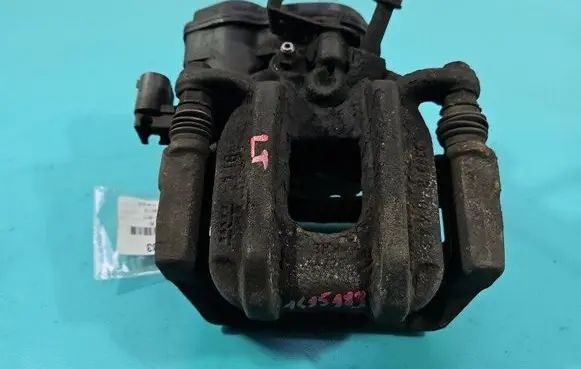 Rear brake caliper