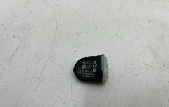 Opel Insignia A Tire pressure sensor 13598773 58ddce39