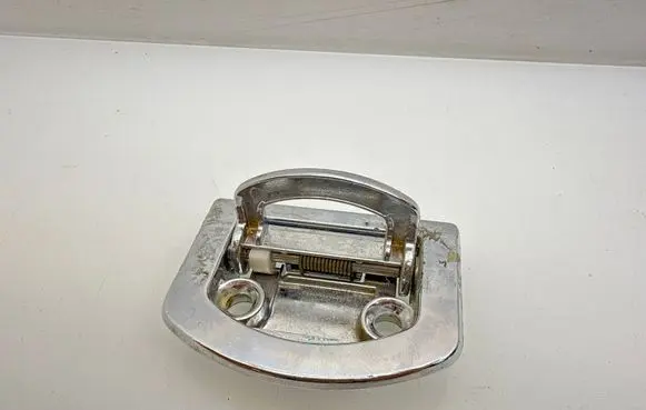 Volkswagen PASSAT B6 Tie down hook / loop 1J0864203D