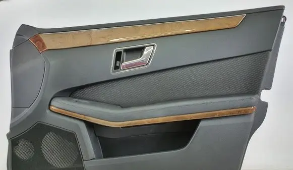 Mercedes-Benz E W212 Front door card panel trim