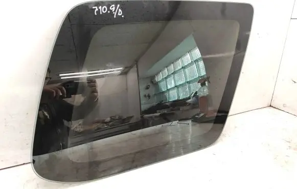 Mazda Tribute Rear side window 43R00477 M175 AS2