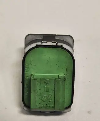 Volkswagen PASSAT B5.5 Other switches/knobs/shifts