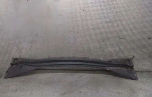 Renault Modus Wiper trim 8200213680