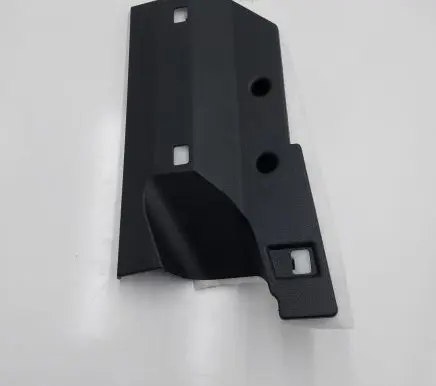 Nissan Leaf II (ZE1) Dashboard lower bottom trim panel 681043NL0B