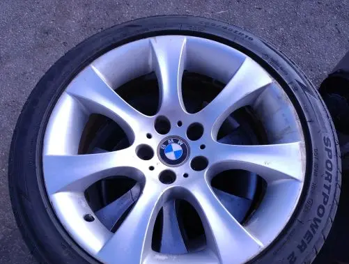 BMW 5 E60 E61 R18 summer tire 24540ZR18 6760617