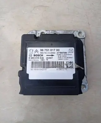 Peugeot 3008 I Airbag control unit/module 9675181780