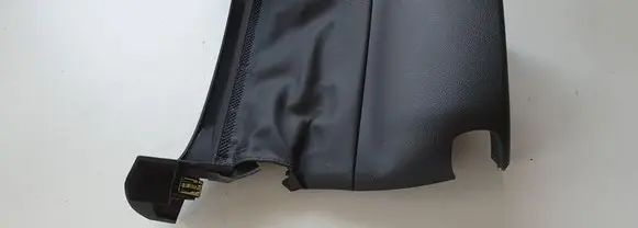 Steering wheel column trim