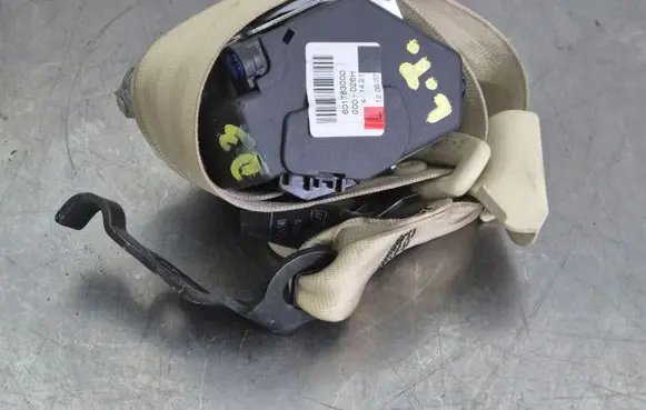 Audi A8 S8 D3 4E Rear seatbelt 601783000