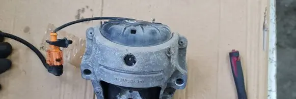 Audi Q5 SQ5 Gearbox mount 8K0399151