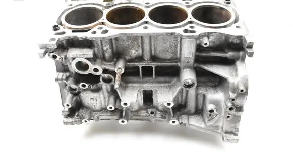 Toyota RAV 4 (XA40) Engine block 1142562