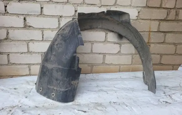 Audi A4 S4 B5 8D Front wheel arch liner splash guards 8D0821172F