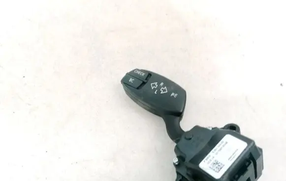 BMW 5 E60 E61 Indicator stalk 695134903 0110675006