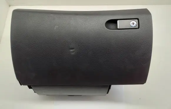 Mercedes-Benz C W204 Glove box A2046803291