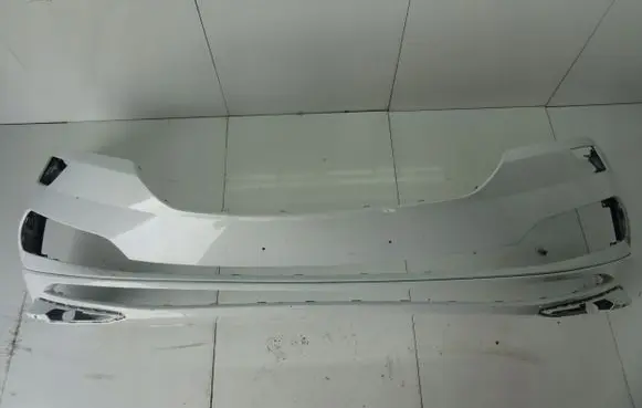 Skoda Karoq Front bumper 000xxx0000009
