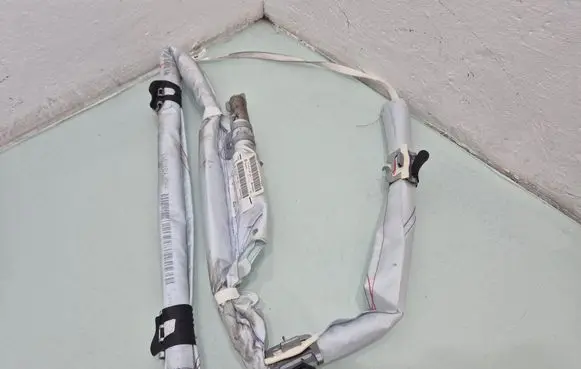 Peugeot 2008 I Roof airbag 9804092380