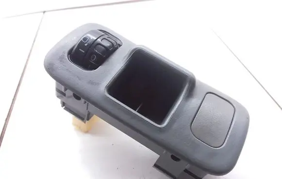 Toyota Yaris Headlight level height control switch 777197