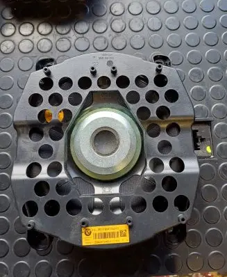 BMW X5 F15 Subwoofer speaker 18353410 92473421 9247342