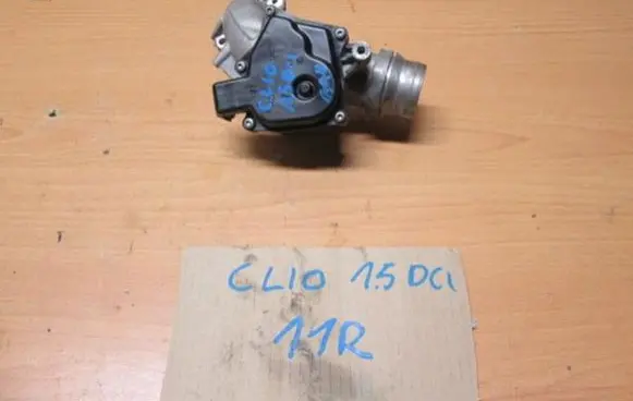 Renault Clio III Throttle valve