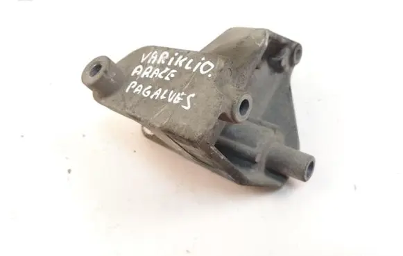 Nissan Qashqai Engine mounting bracket 1133JD500