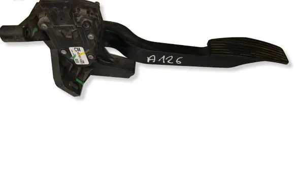 Opel Corsa C Accelerator throttle pedal 9129424