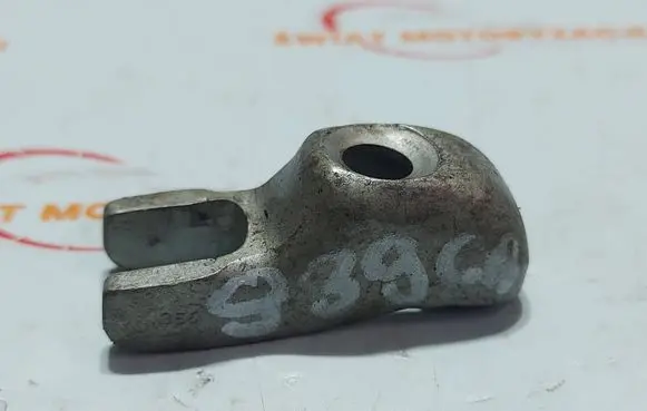 Fiat Doblo Fuel Injector clamp holder 