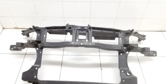 Volkswagen PASSAT B6 Radiator support slam panel 3C0805588F 3C0805594D