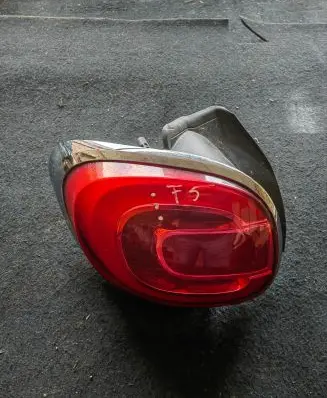 Fiat 500L Rear/tail lights