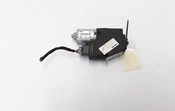 Volvo V60 Sunroof motor/actuator 39817353