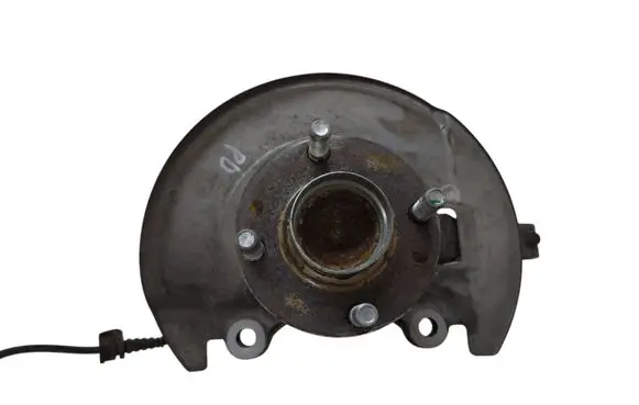 Peugeot iOn Front wheel hub 