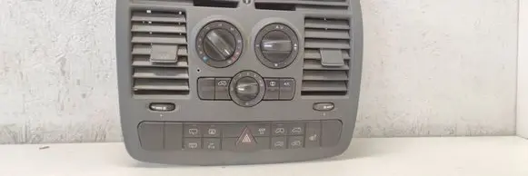 Mercedes-Benz Vito Viano W639 Climate control unit A6399060000 A6396800007 A6398701810