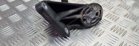 Volvo S70 V70 V70 XC Engine mounting bracket 074199275