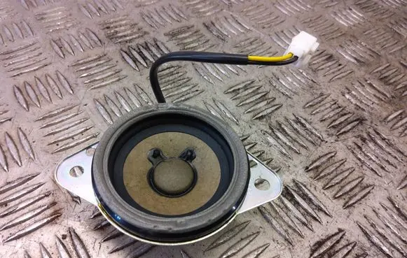 Hyundai i40 Front door high frequency speaker S10715