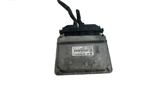 Audi A3 S3 8P Engine control unit/module 06A906033EH 5WP4023001