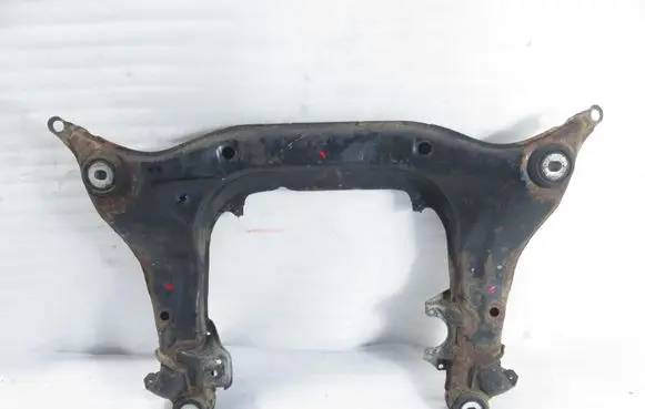 Volkswagen PASSAT B5.5 Front subframe 