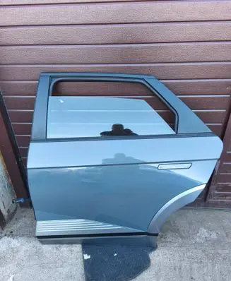 Hyundai Ioniq 5 Rear door 