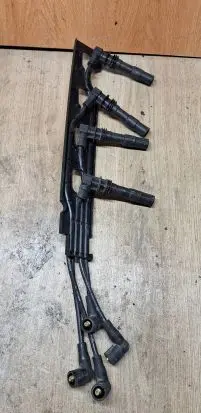 Seat Cordoba (6K) Ignition plug leads 036905487A
