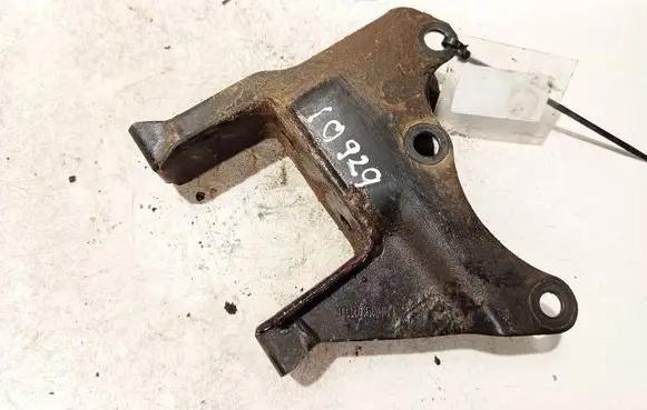 Skoda Roomster (5J) Engine mounting bracket 6q0199111r