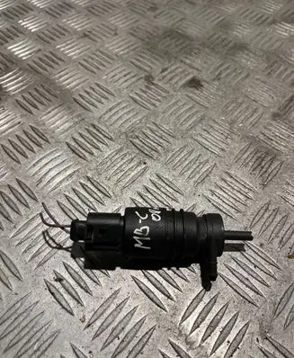 Mercedes-Benz ML W164 Windscreen/windshield washer pump 0165454626