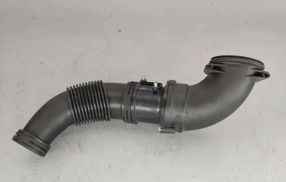 Porsche Macan (95B) Air intake duct part 95B129609 8028179