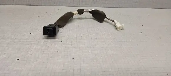 Toyota Verso AUX in-socket connector 82223OF 049380