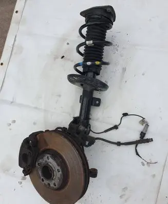 Opel Combo E Front wheel hub spindle knuckle 9833306080