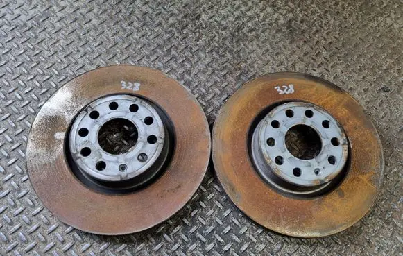 Volkswagen Tiguan Front brake disc