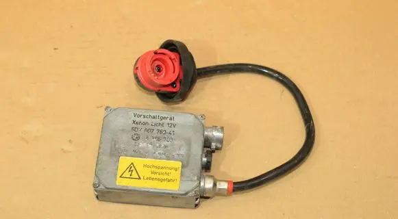 BMW X5 E53 Headlight ballast module Xenon 8386708