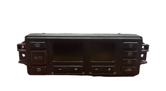 Audi A4 S4 B5 8D Climate control unit 5HB00760400