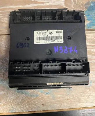 Volkswagen Golf SportWagen Other control units/modules 67687771