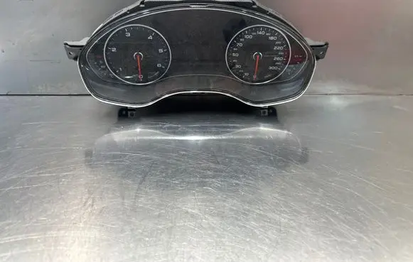 Audi A6 S6 C7 4G Speedometer (instrument cluster) 4G8920932D 0263672155